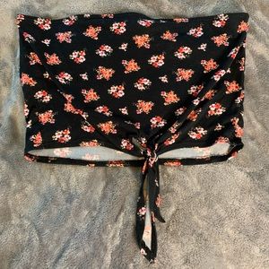 Crop top covers in flowers.